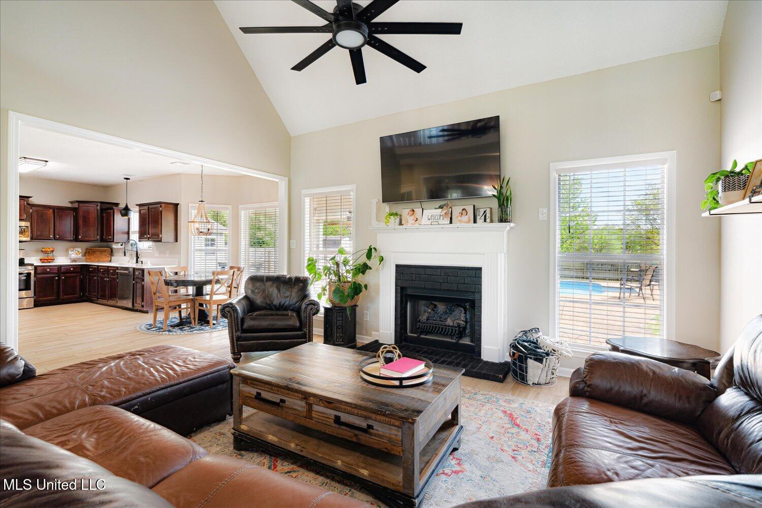 3357 Shadowmoss Cove Nesbit, MS 38651 - Photo 12 of 34 12-12-2108868am-3357 Shadow Moss Cv