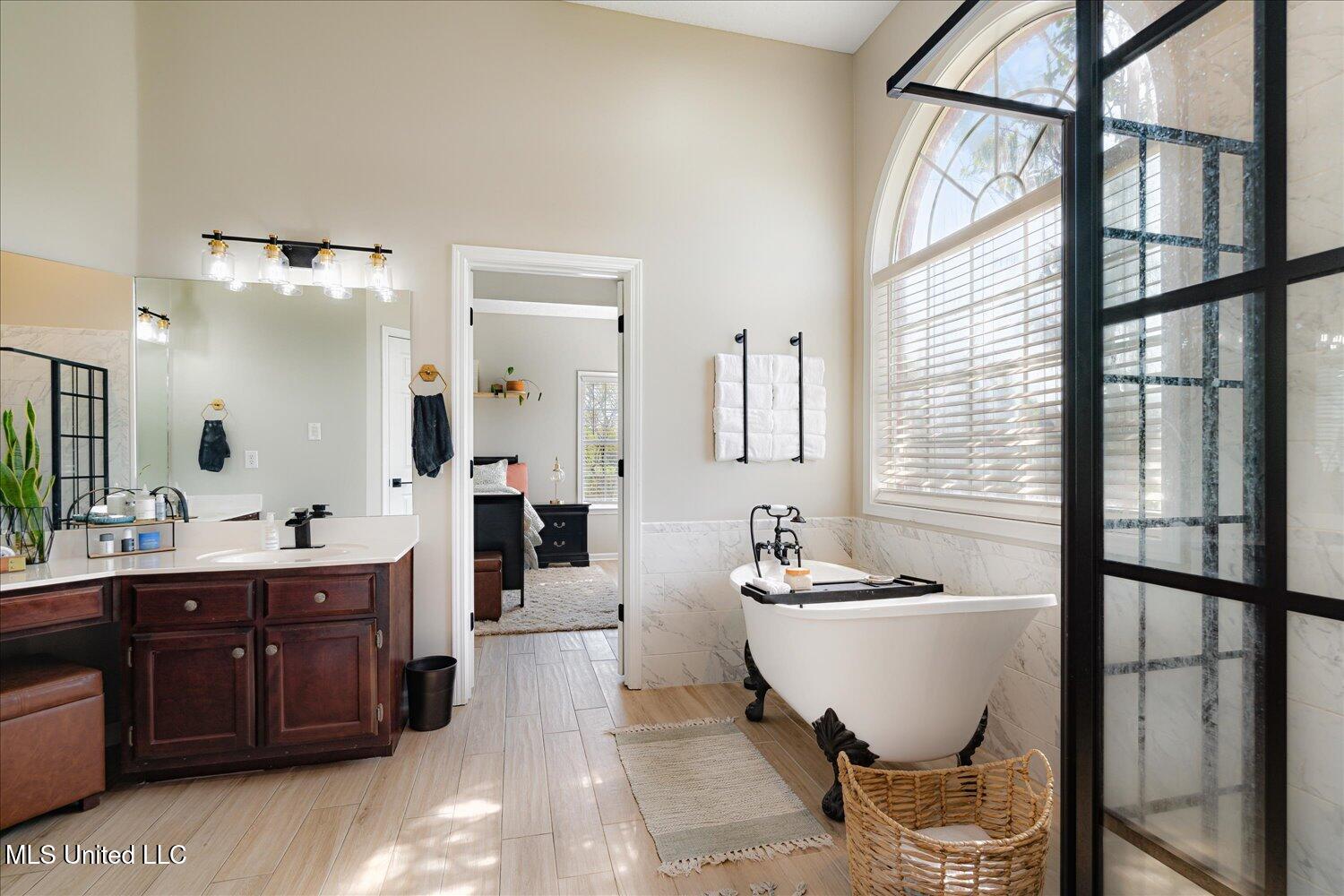 3357 Shadowmoss Cove Nesbit, MS 38651 - Photo 22 of 34 22-22-2108868am-3357 Shadow Moss Cv