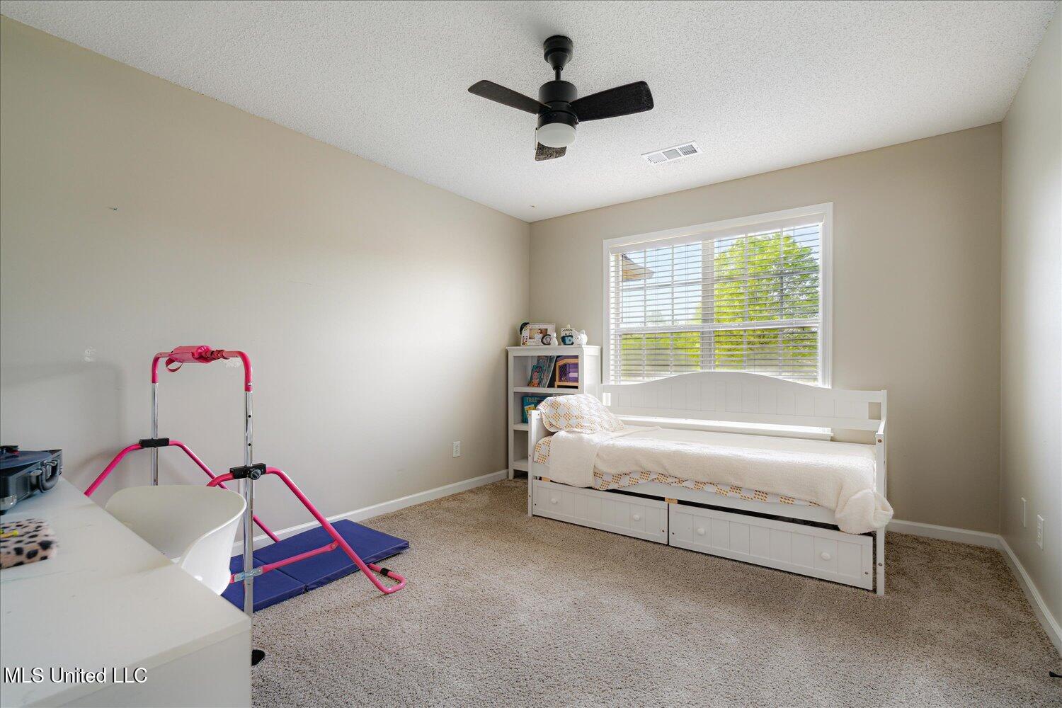 3357 Shadowmoss Cove Nesbit, MS 38651 - Photo 29 of 34 29-29-2108868am-3357 Shadow Moss Cv