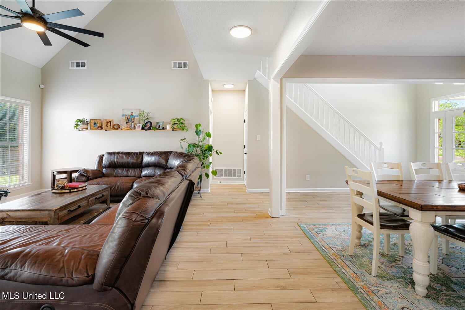 3357 Shadowmoss Cove Nesbit, MS 38651 - Photo 10 of 34 10-10-2108868am-3357 Shadow Moss Cv