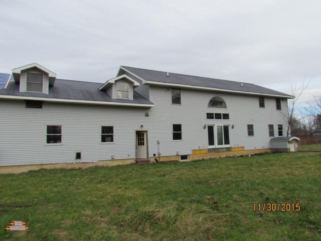 7966 Kruger Road Three Oaks, MI 49128 - Photo 5 of 22 IMG_5192 (Medium)