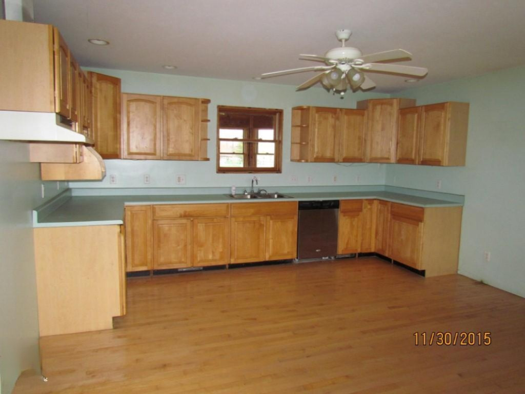7966 Kruger Road Three Oaks, MI 49128 - Photo 8 of 22 IMG_5173 (Medium)