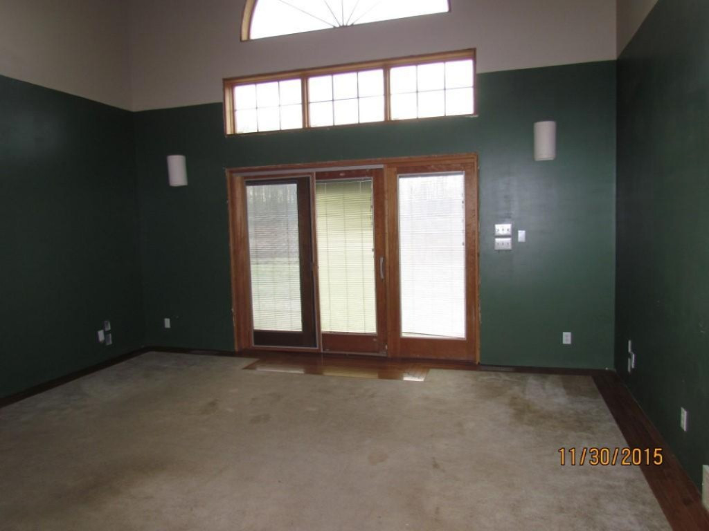 7966 Kruger Road Three Oaks, MI 49128 - Photo 9 of 22 IMG_5172 (Medium)