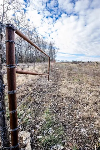 $688,000 | 0 Zinc Road, Mapleton, KS 66754