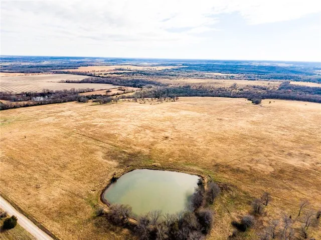 $688,000 | 0 Zinc Road, Mapleton, KS 66754