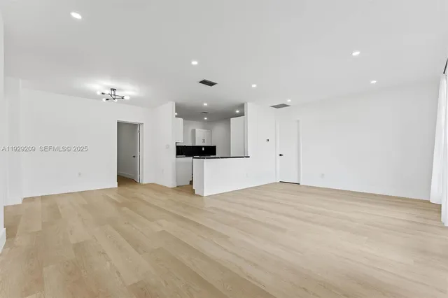 $3,200 | 2610 Northwest 83rd Avenue, Unit A, Sunrise, FL 33322