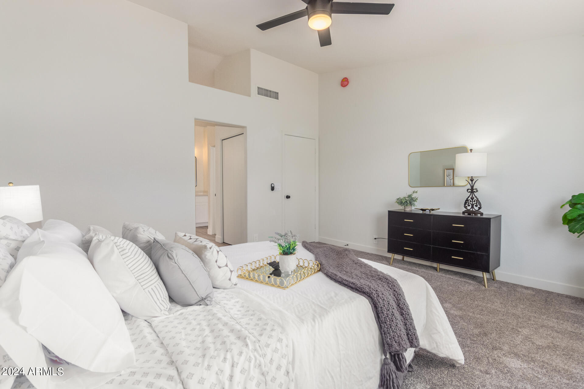 8719 West Ocotillo Road Glendale, AZ 85305 - Photo 12 of 24 16 - Ocotillo
