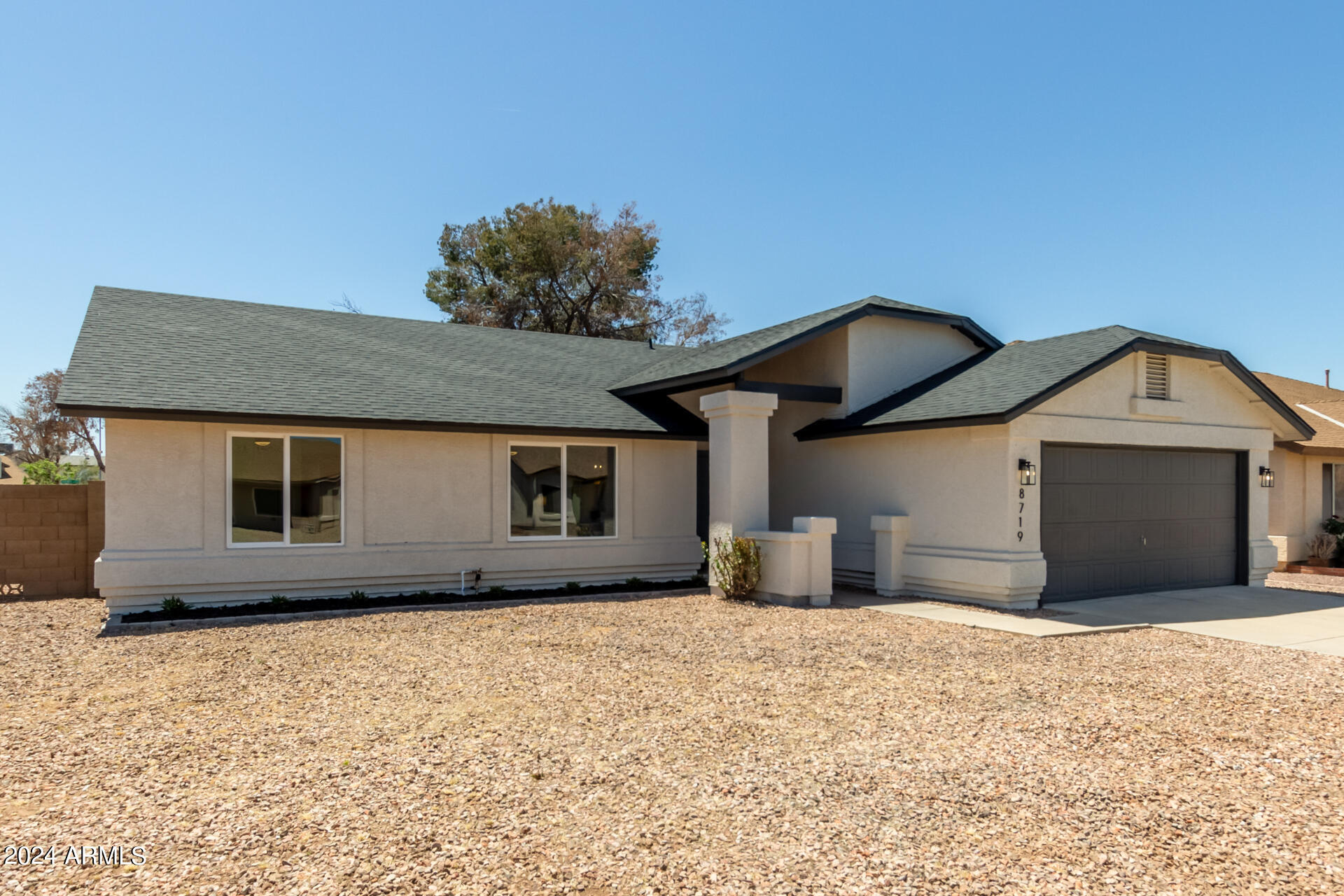 8719 West Ocotillo Road Glendale, AZ 85305 - Photo 2 of 24 04 - Ocotillo
