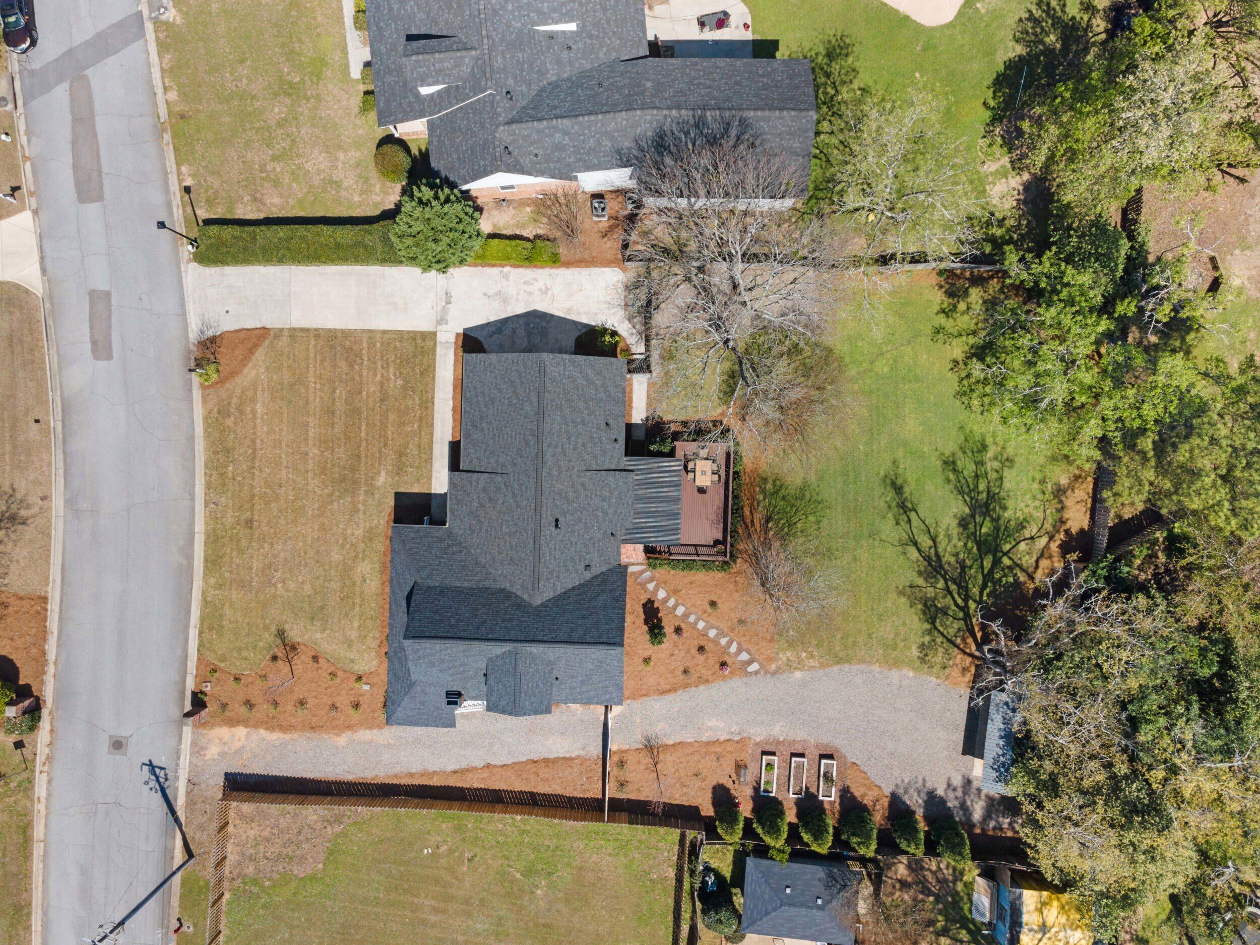 444 Parliament Road Martinez, GA 30907 - Photo 5 of 33 18_03.19.2026 01 444-parliament-rd (mat