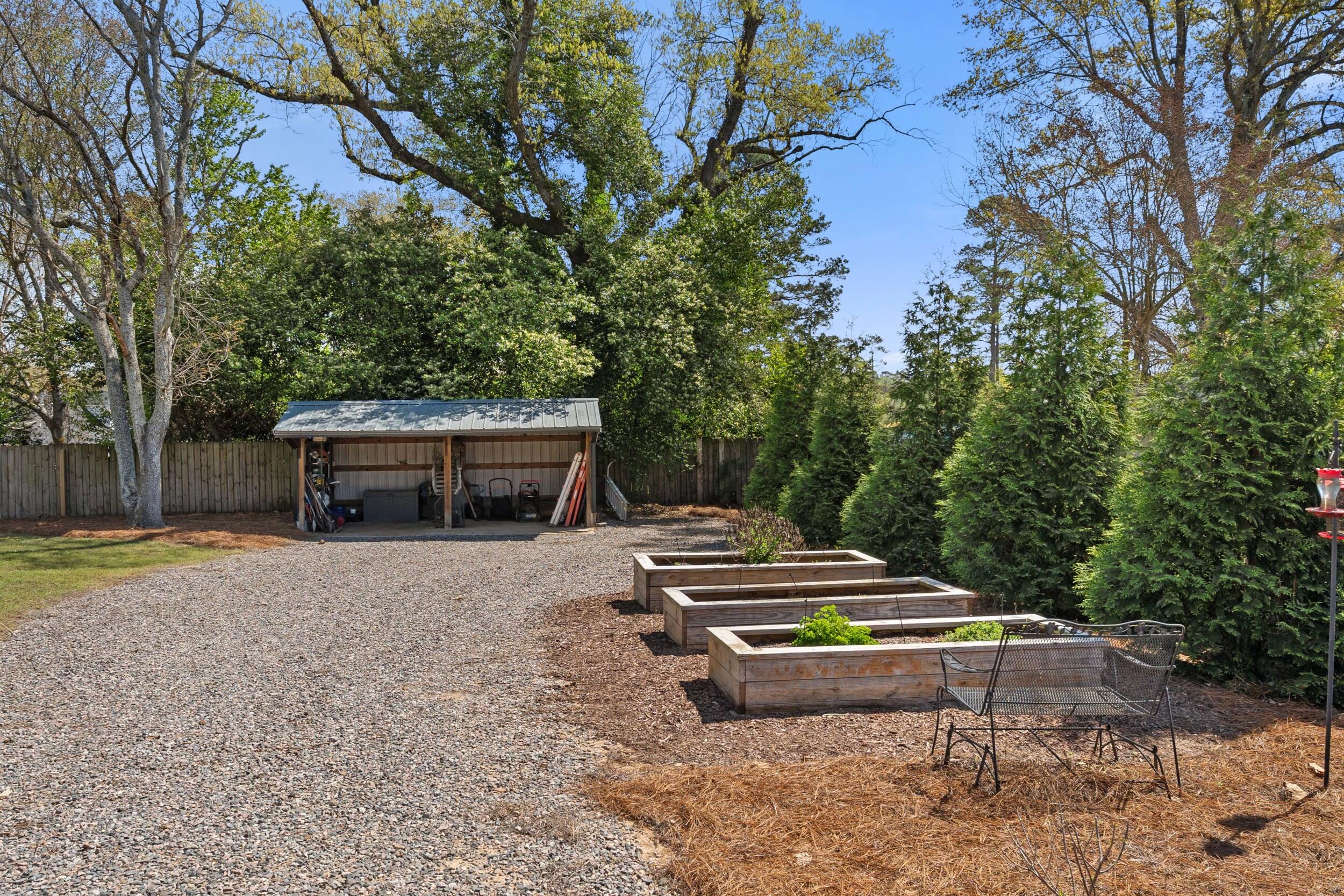 444 Parliament Road Martinez, GA 30907 - Photo 6 of 33 9_03.19.2026 01 444-parliament-rd (matt