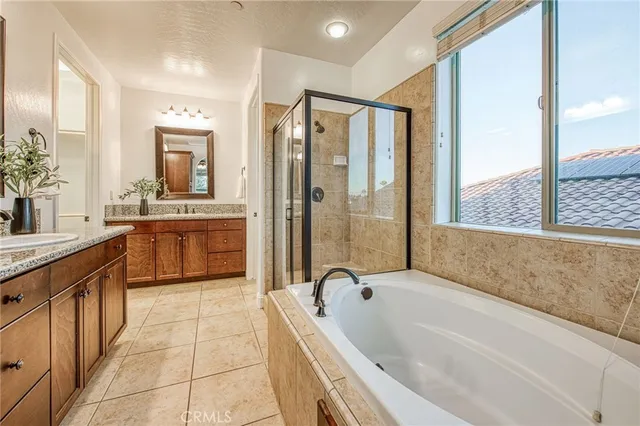 $910,700 | 11384 North Via Montessori Drive, Fresno, CA 93730