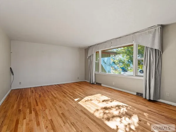 $369,900 | 1110 East Elm Street, Pocatello, ID 83201