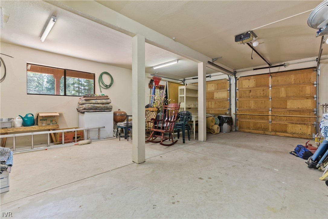 607 Crystal Peak Road Incline Village, NV 89451 - Photo 31 of 34 a view of a livingroom with workspace and a window