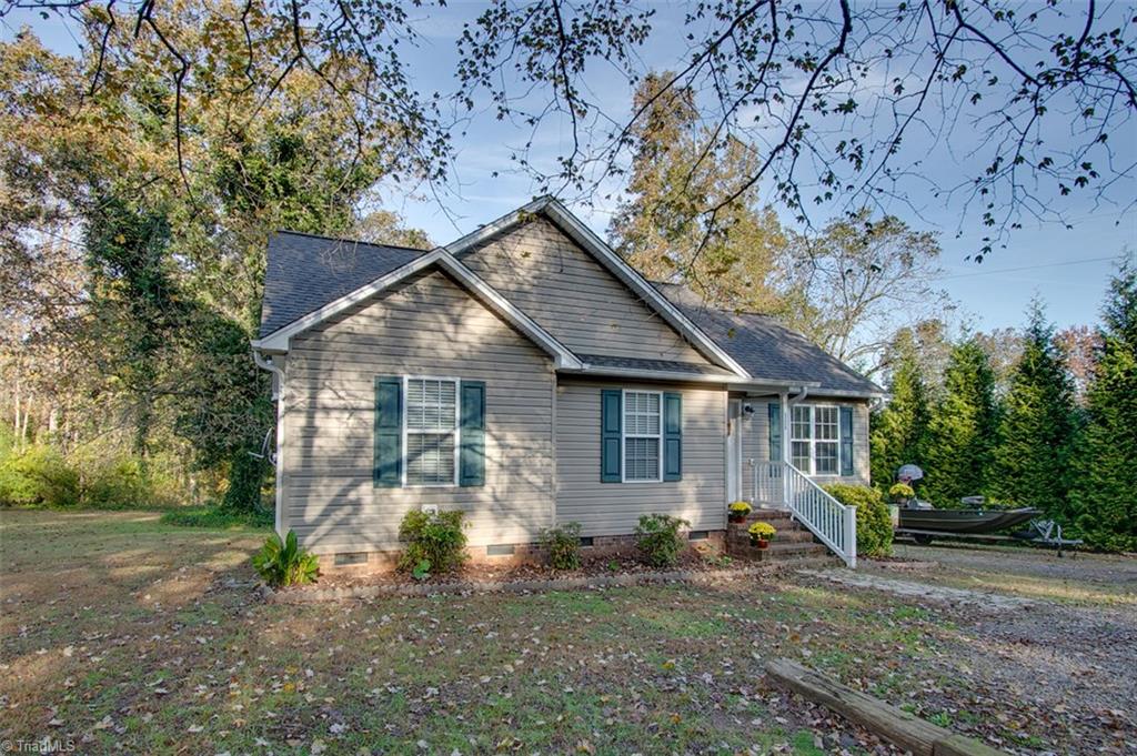 5230 Ridge Road Seagrove, NC 27341 - Photo 2 of 30 Gallery Image 2
