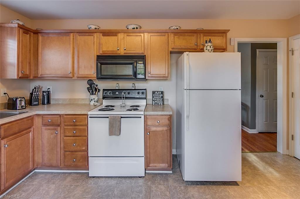 5230 Ridge Road Seagrove, NC 27341 - Photo 13 of 30 Gallery Image 13