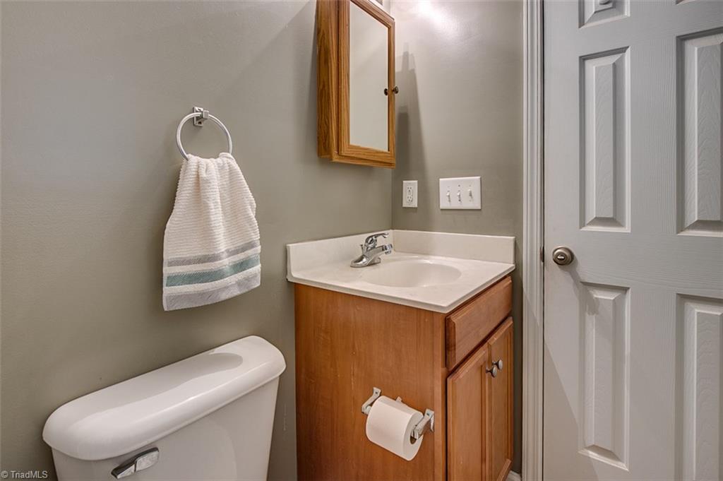 5230 Ridge Road Seagrove, NC 27341 - Photo 18 of 30 Gallery Image 18