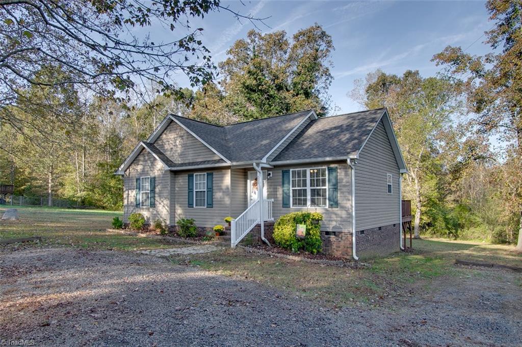 5230 Ridge Road Seagrove, NC 27341 - Photo 3 of 30 Gallery Image 3