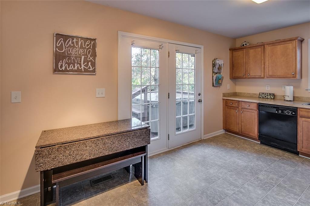 5230 Ridge Road Seagrove, NC 27341 - Photo 9 of 30 Gallery Image 9