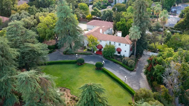 $2,350,000 | 4175 North Van Ness Boulevard, Fresno, CA 93704