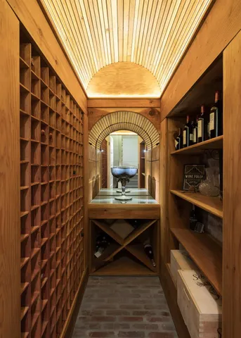 $2,350,000 | 4175 North Van Ness Boulevard, Fresno, CA 93704