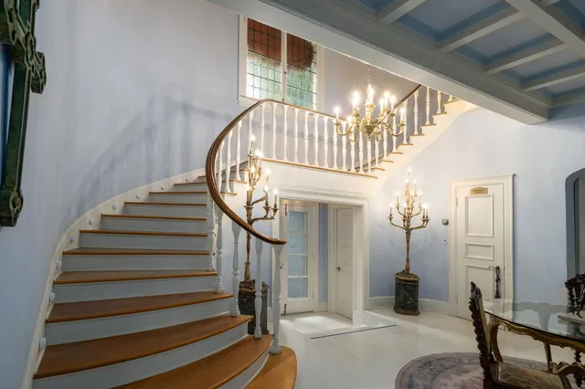 $2,350,000 | 4175 North Van Ness Boulevard, Fresno, CA 93704