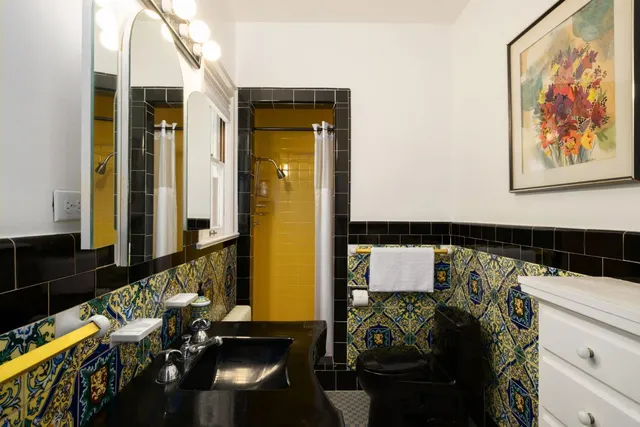 $2,350,000 | 4175 North Van Ness Boulevard, Fresno, CA 93704