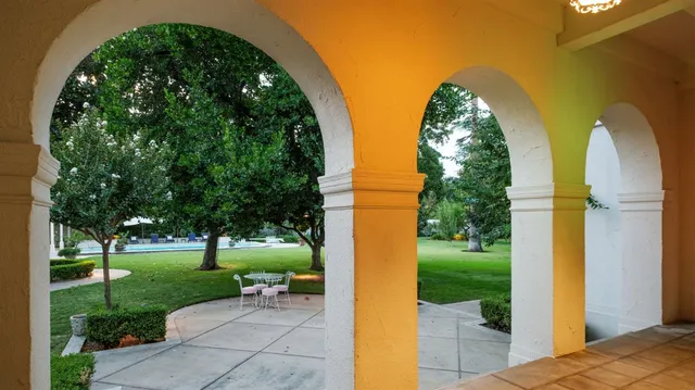 $2,350,000 | 4175 North Van Ness Boulevard, Fresno, CA 93704