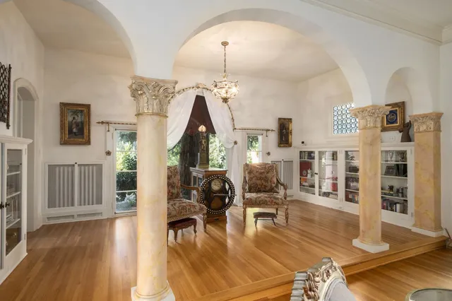 $2,350,000 | 4175 North Van Ness Boulevard, Fresno, CA 93704