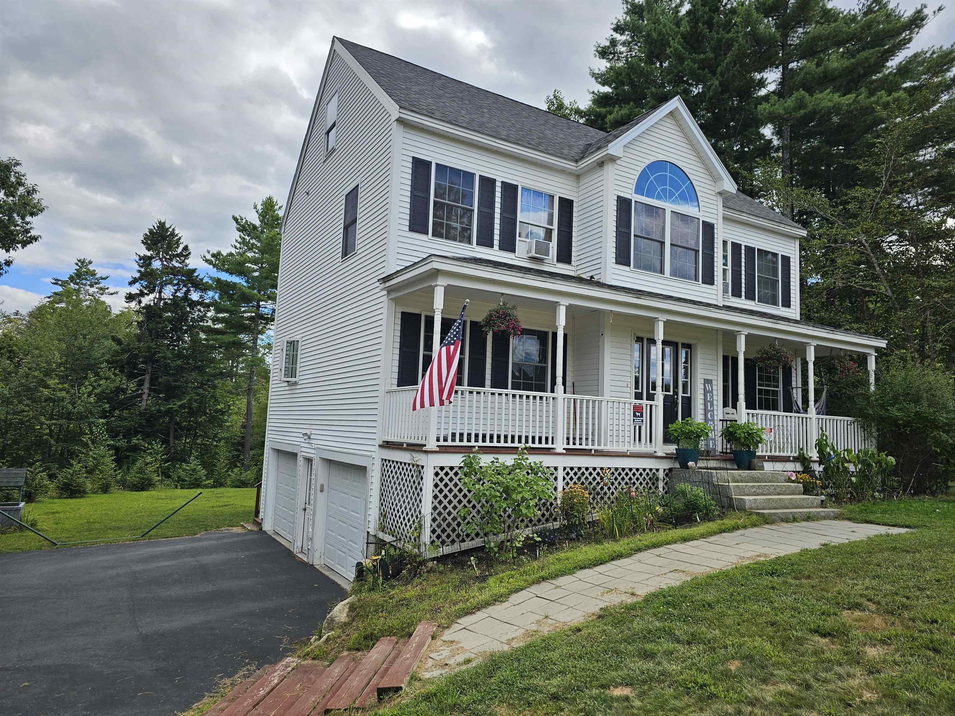 94 Autumn Lane Barrington, NH 03825 - Photo 1 of 32