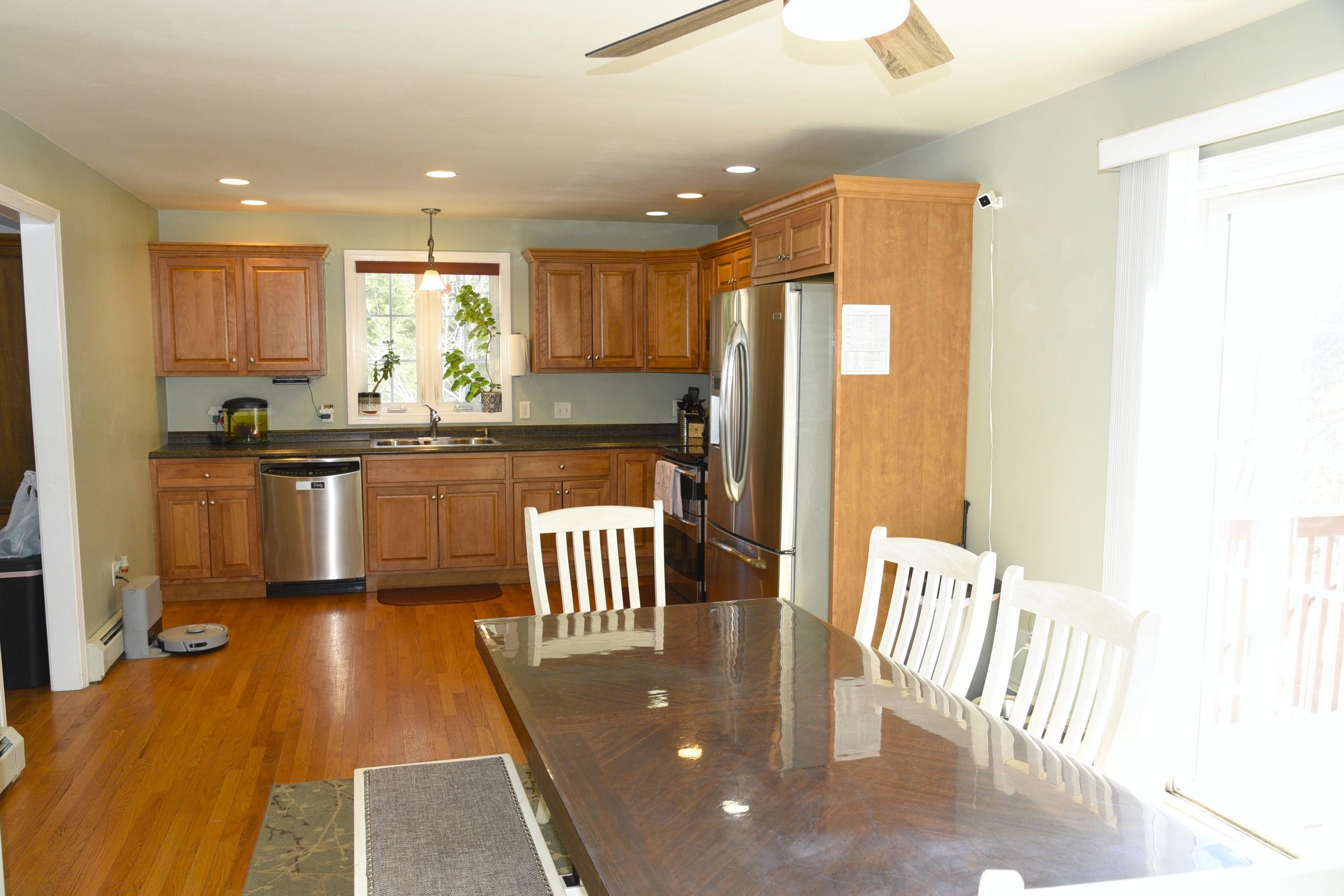 94 Autumn Lane Barrington, NH 03825 - Photo 5 of 32