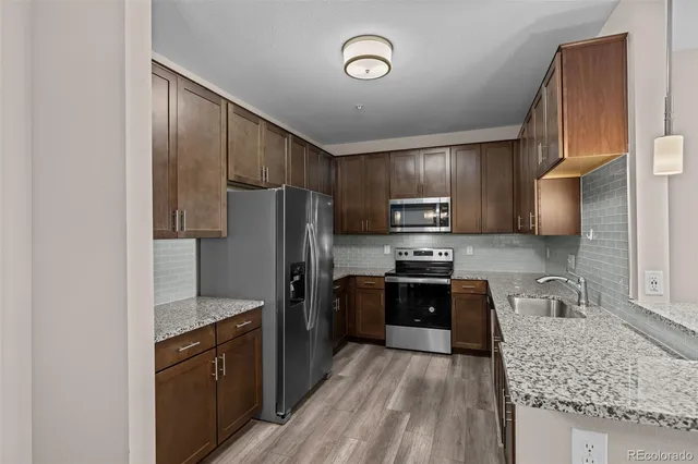 $350,000 | 15700 East Jamison Drive, Unit 8102, Englewood, CO 80112