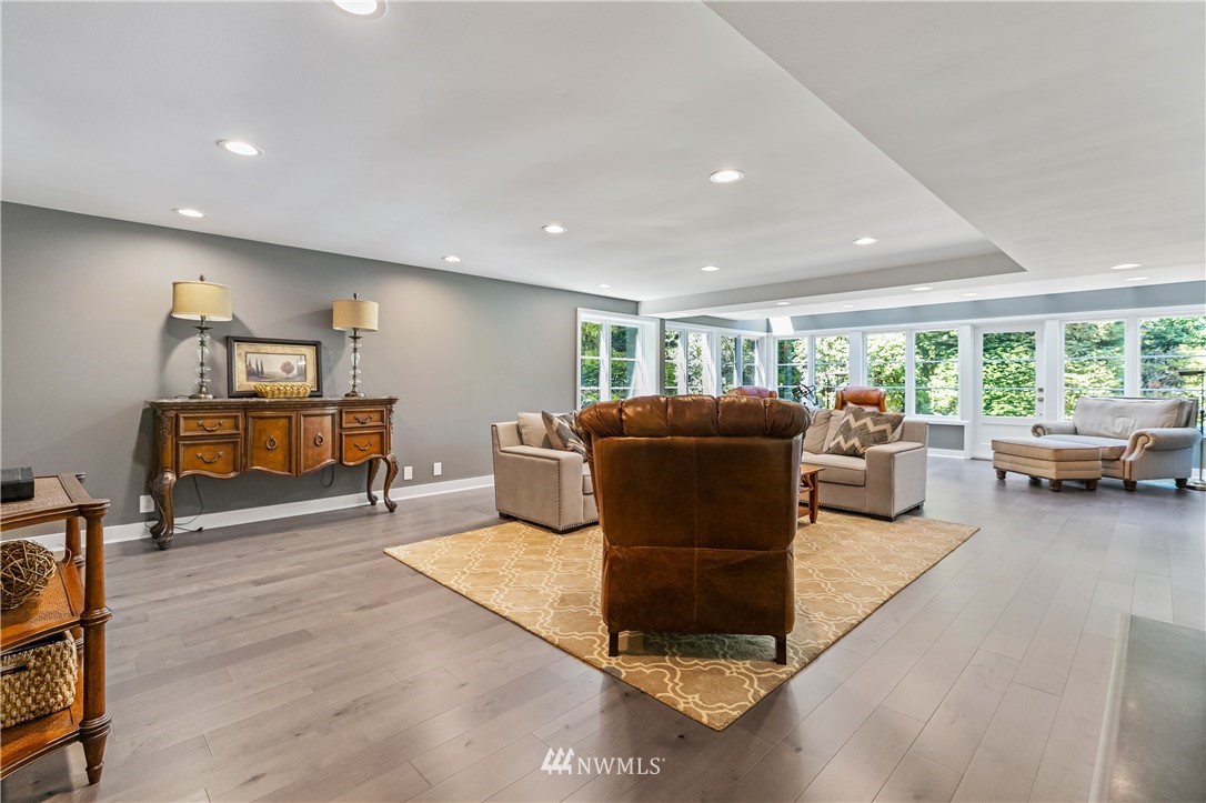 245 Middlefield Road Bellingham, WA 98225 - Photo 23 of 40 a living room with furniture window and wooden floor