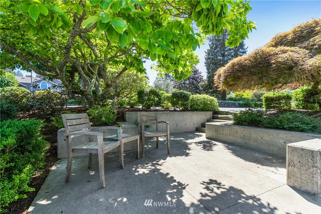 245 Middlefield Road Bellingham, WA 98225 - Photo 6 of 40 a view of a backyard with sitting area
