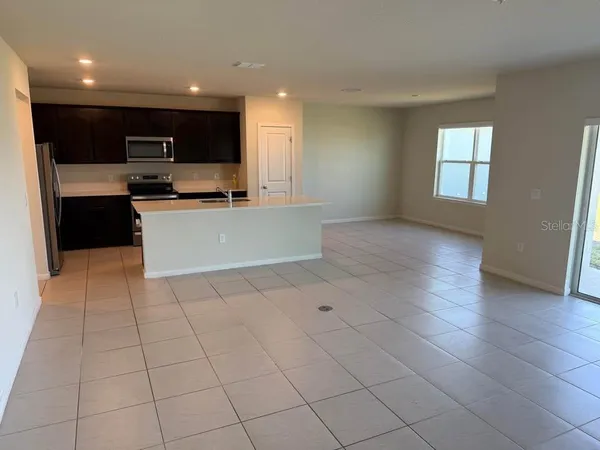 $2,875 | 1963 Enchanting Court, Davenport, FL 33896