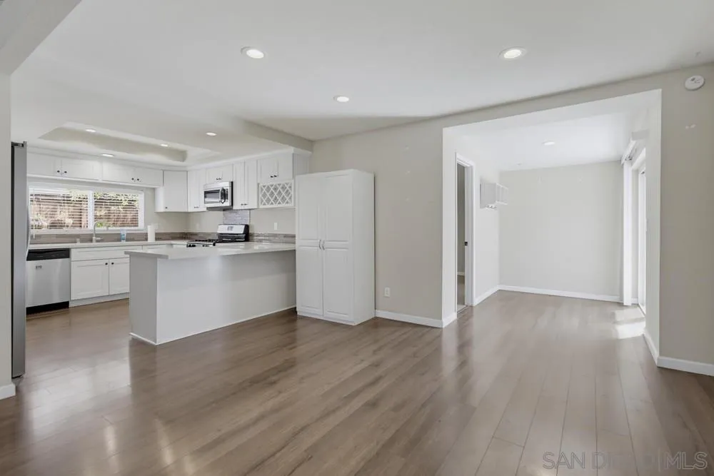 9649 Halberns Boulevard Santee, CA 92071 - Photo 12 of 47