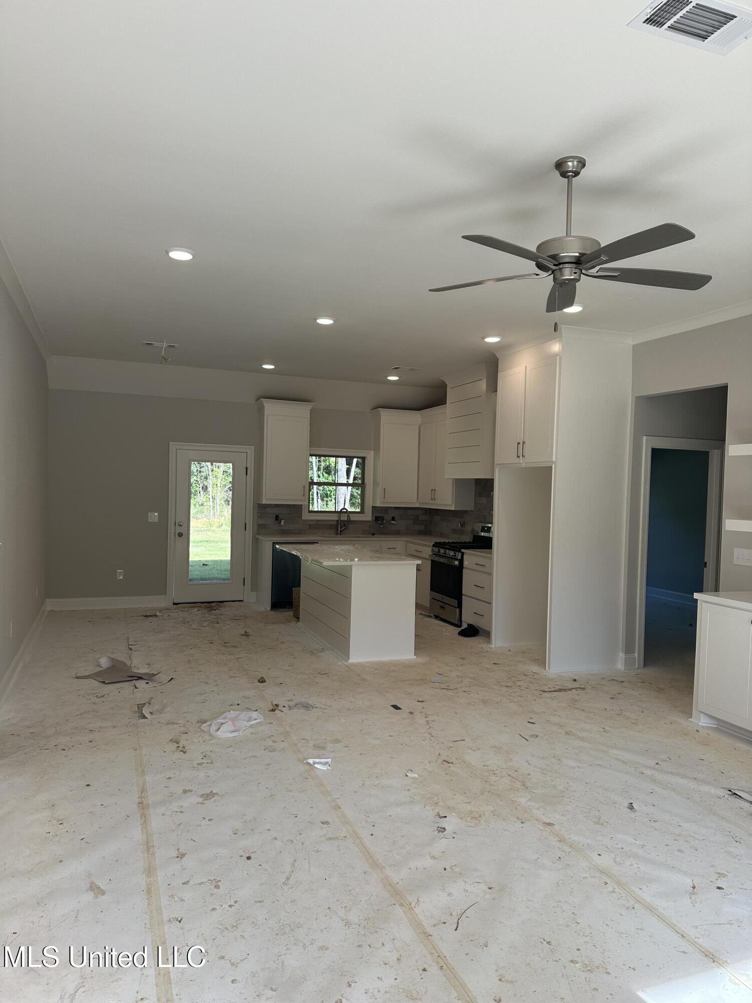 962 Riverside Lane Pearl, MS 39208 - Photo 2 of 4 IMG_1380