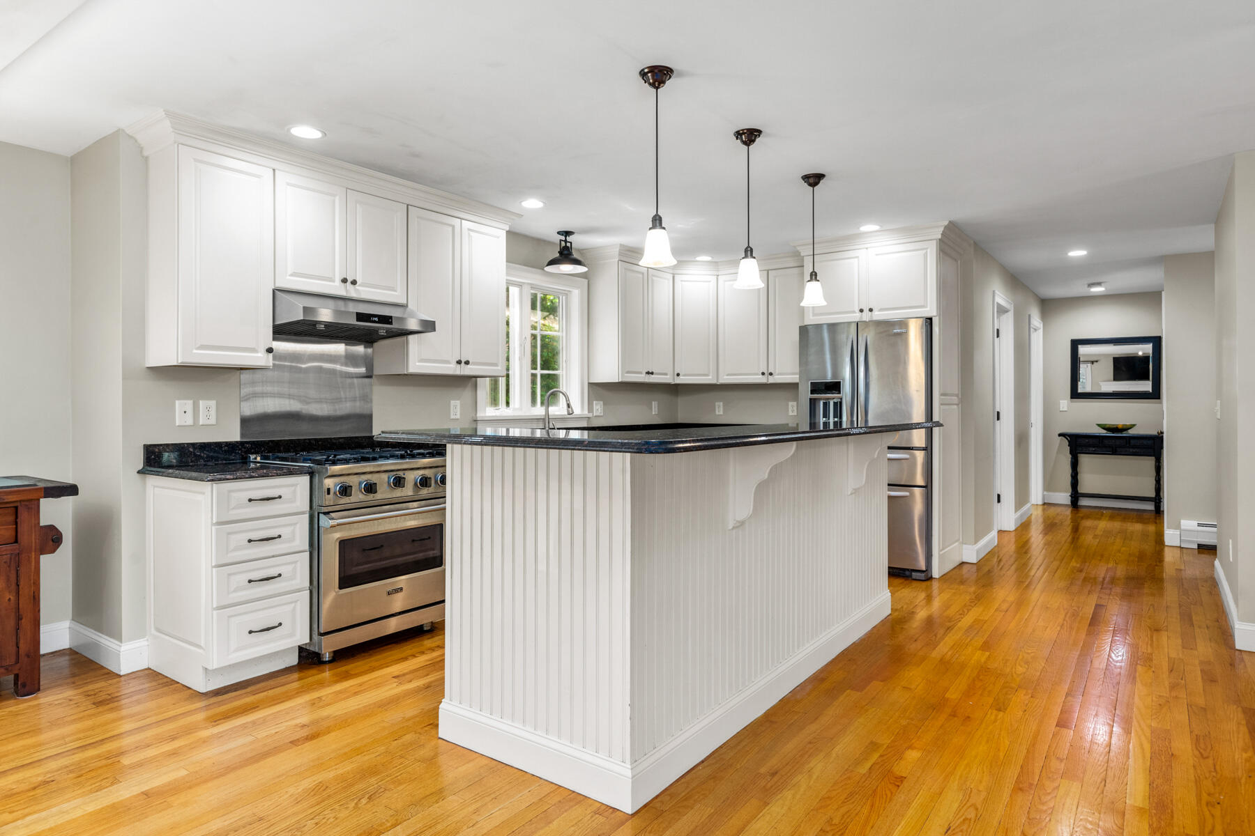373 Southside Road York, ME 03909 - Photo 10 of 72 -