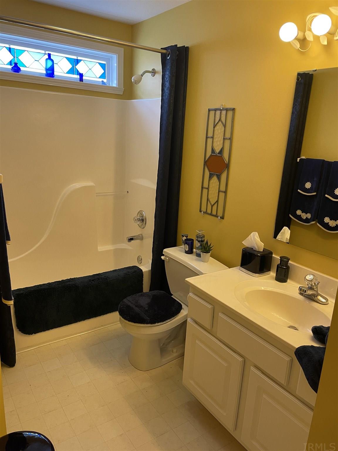 18838 Round Lake Road Noblesville, IN 46060 - Photo 16 of 27 Gallery Image 16