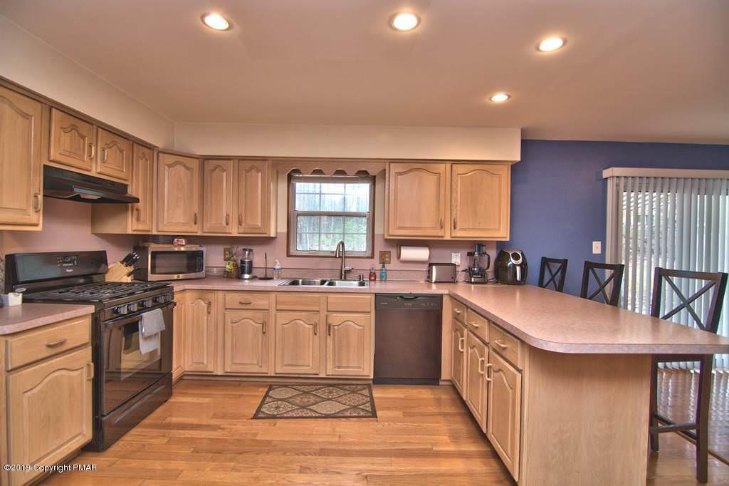 346 Charles Folly Road Bartonsville, PA 18321 - Photo 11 of 39 Photo 11
