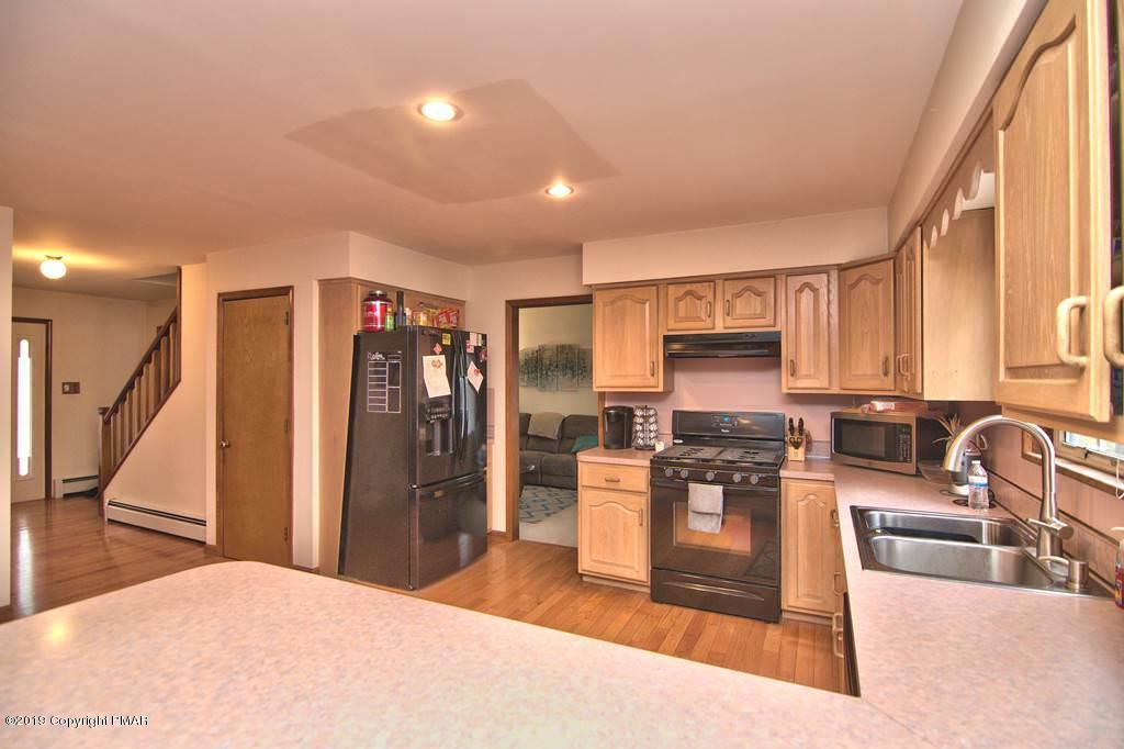 346 Charles Folly Road Bartonsville, PA 18321 - Photo 13 of 39 Photo 13