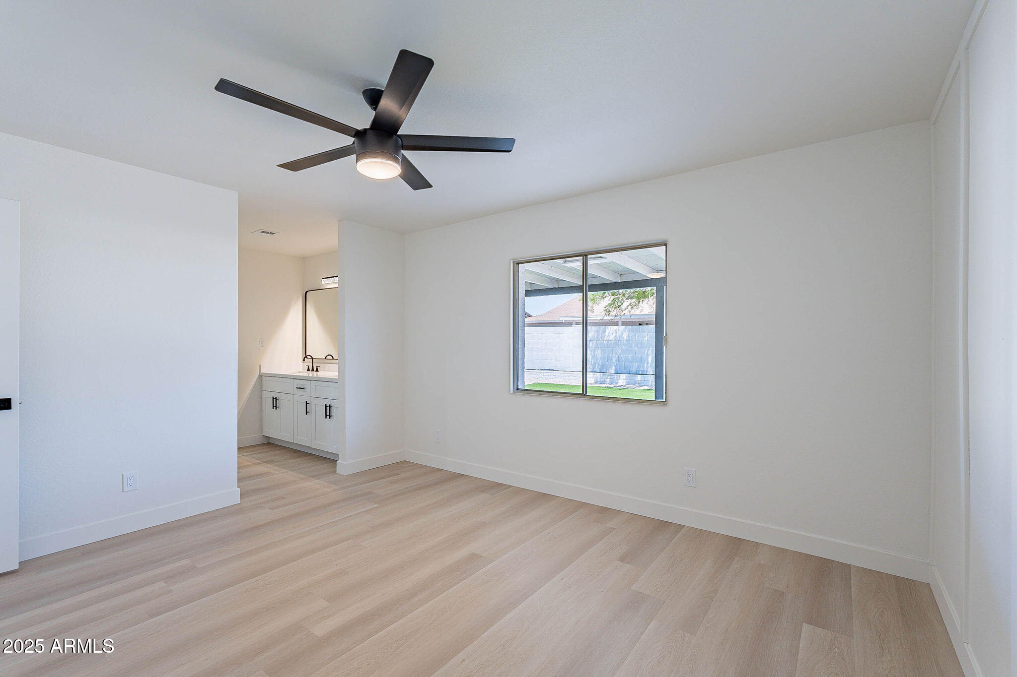 5534 West Calavar Road Glendale, AZ 85306 - Photo 27 of 45 27-web-or-mls-Calavar-27