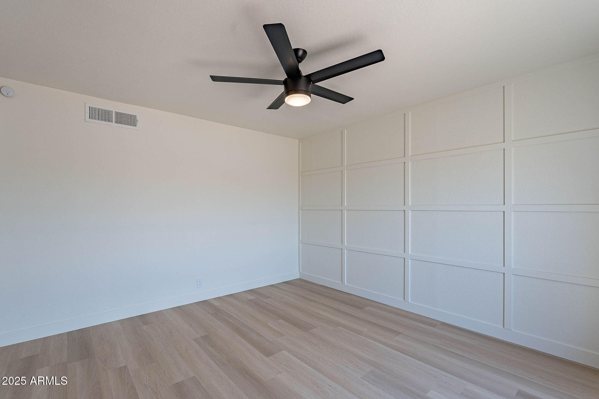 5534 West Calavar Road Glendale, AZ 85306 - Photo 5 of 45 5-web-or-mls-Calavar-5