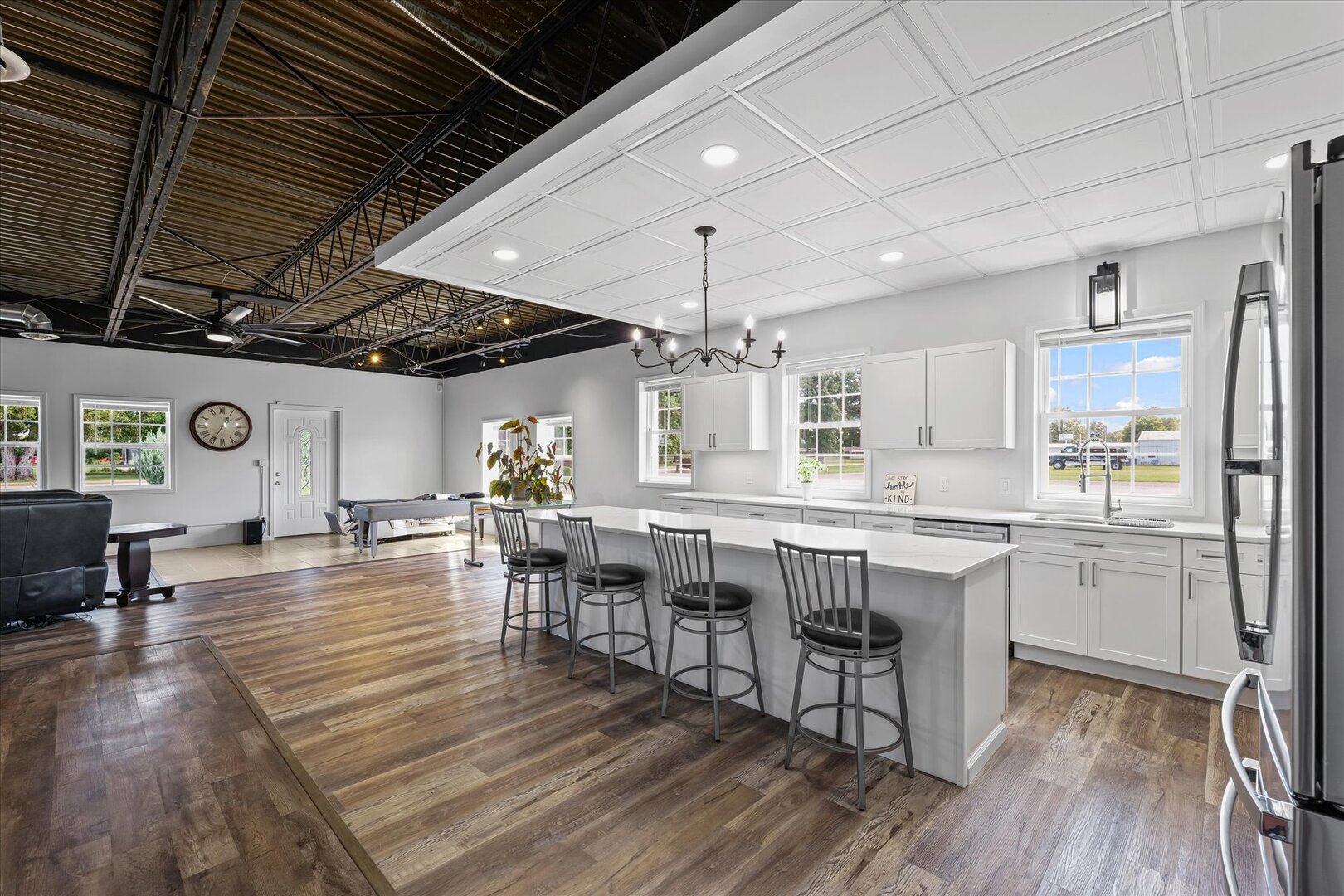 176 South Henning Road Danville, IL 61832 - Photo 13 of 58