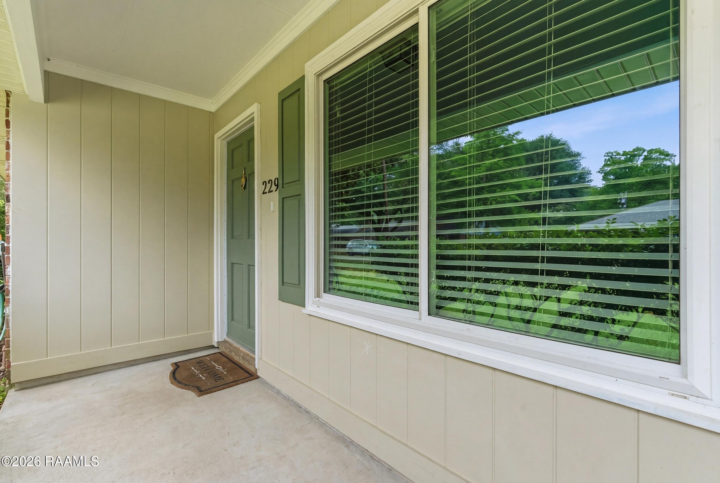 229 Lyons Street Lafayette, LA 70506 - Photo 15 of 29 Front Door