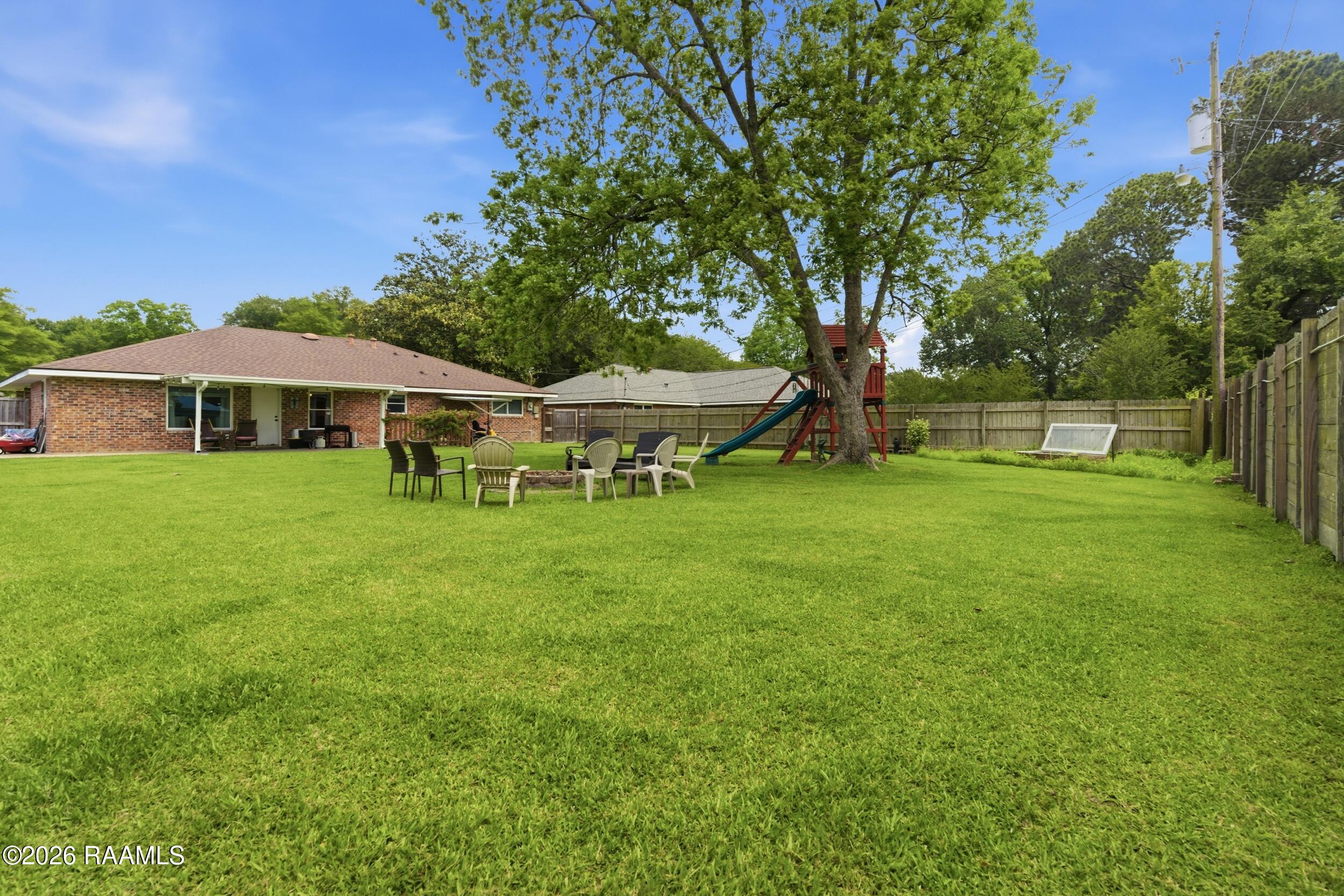 229 Lyons Street Lafayette, LA 70506 - Photo 20 of 29 Open Spaces