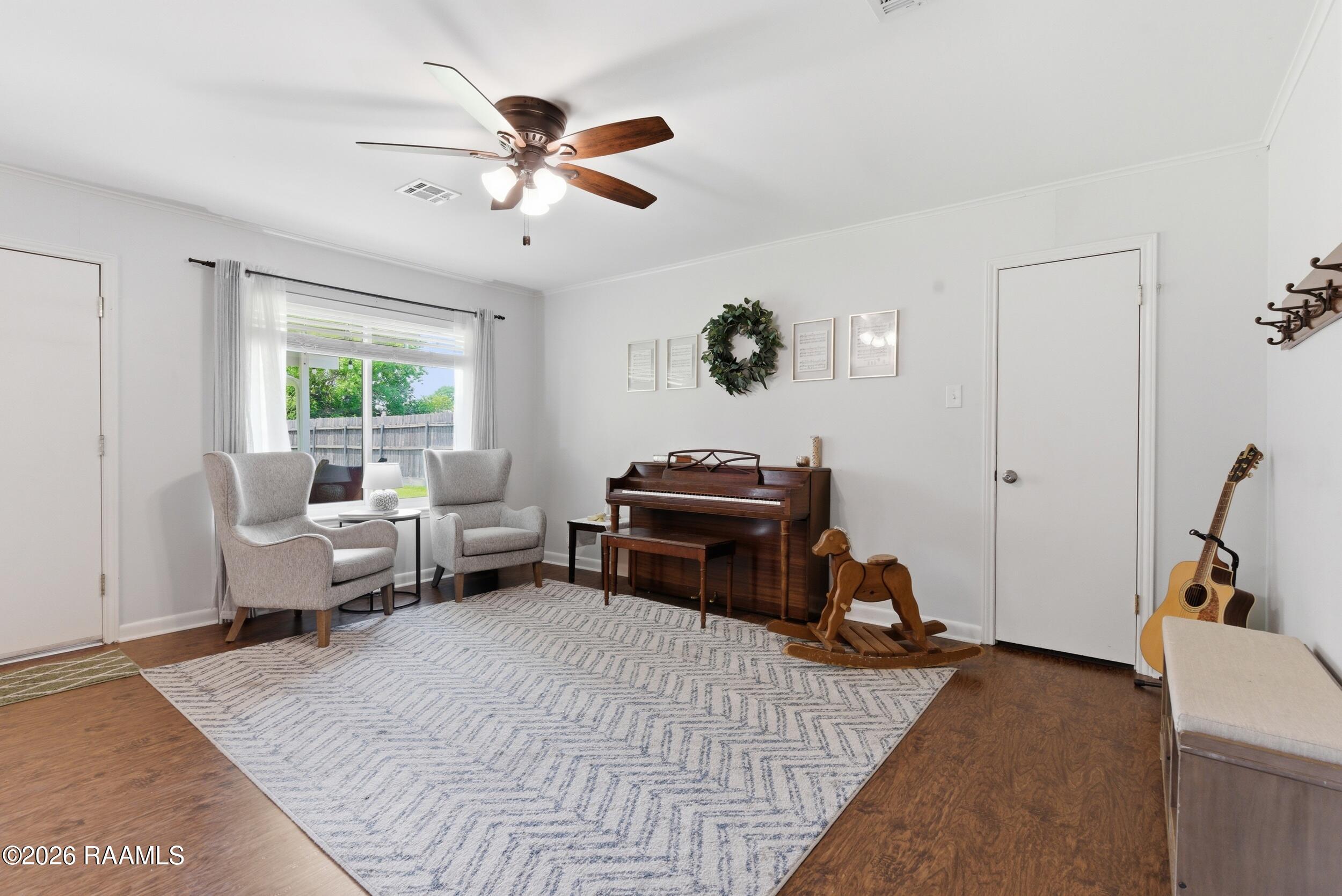 229 Lyons Street Lafayette, LA 70506 - Photo 6 of 29 Open Living