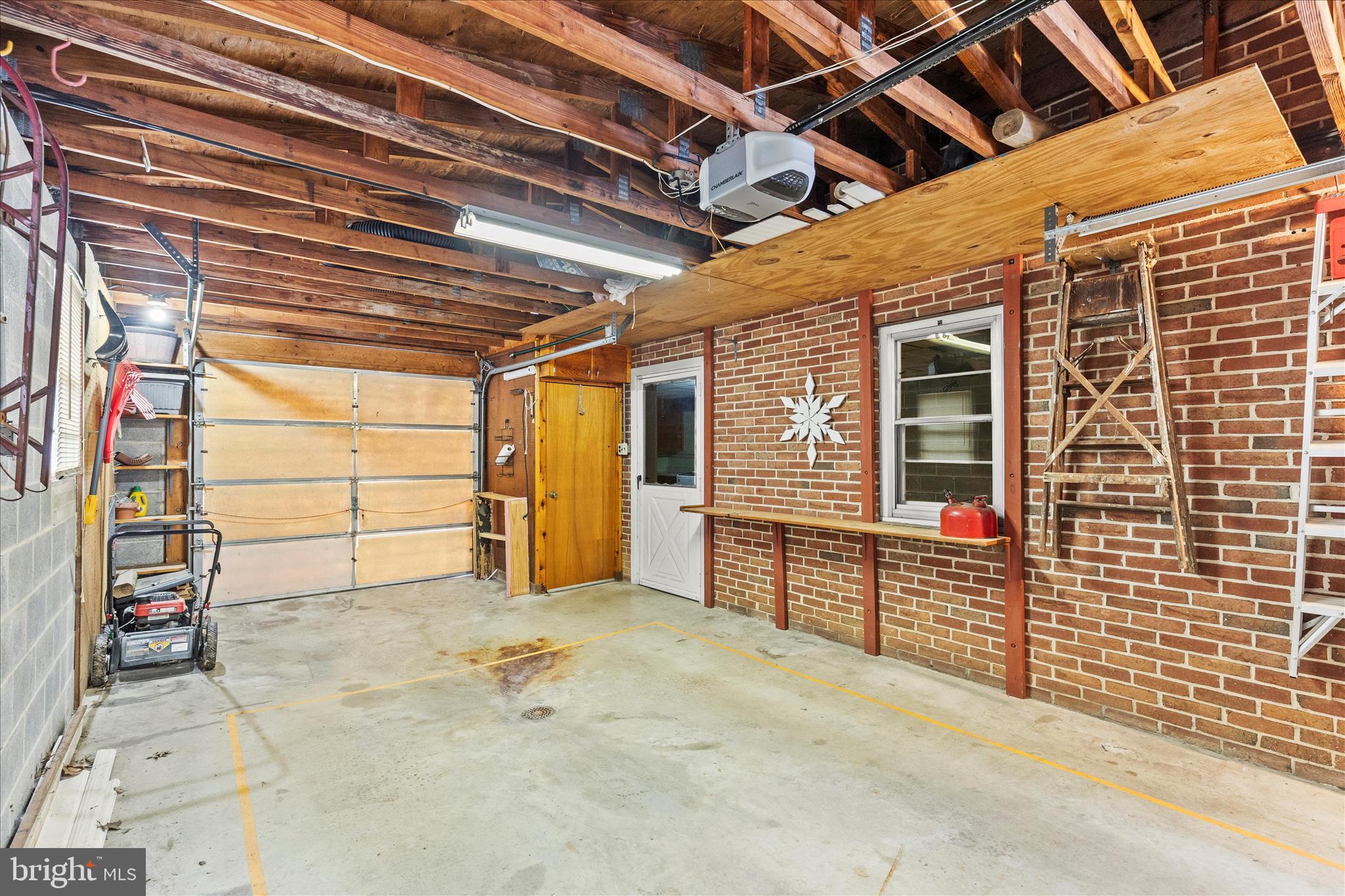 340 South Camp Street Windsor, PA 17366 - Photo 34 of 44 a view of a garage with storage