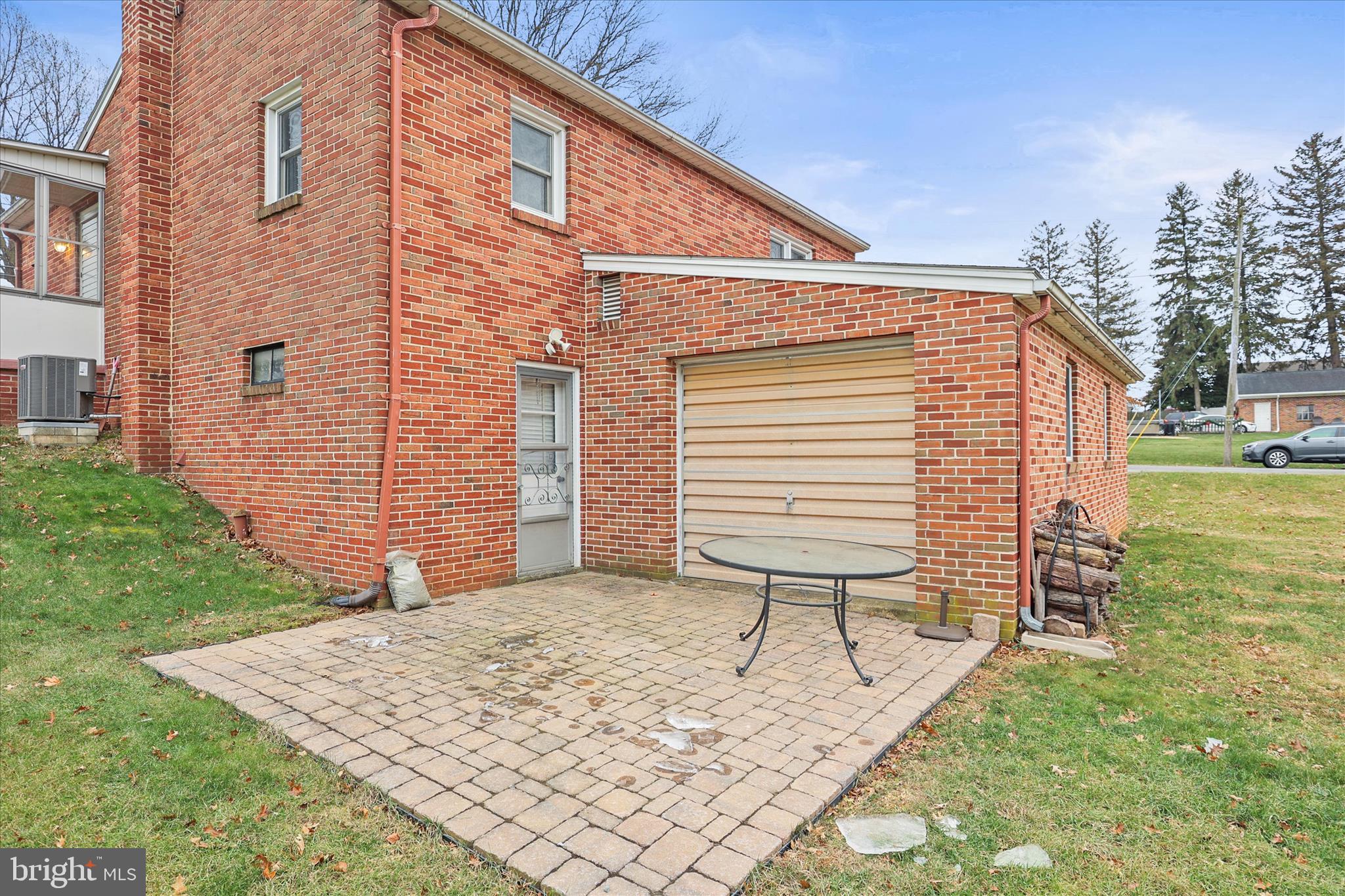 340 South Camp Street Windsor, PA 17366 - Photo 40 of 44 a front view of a house with garden