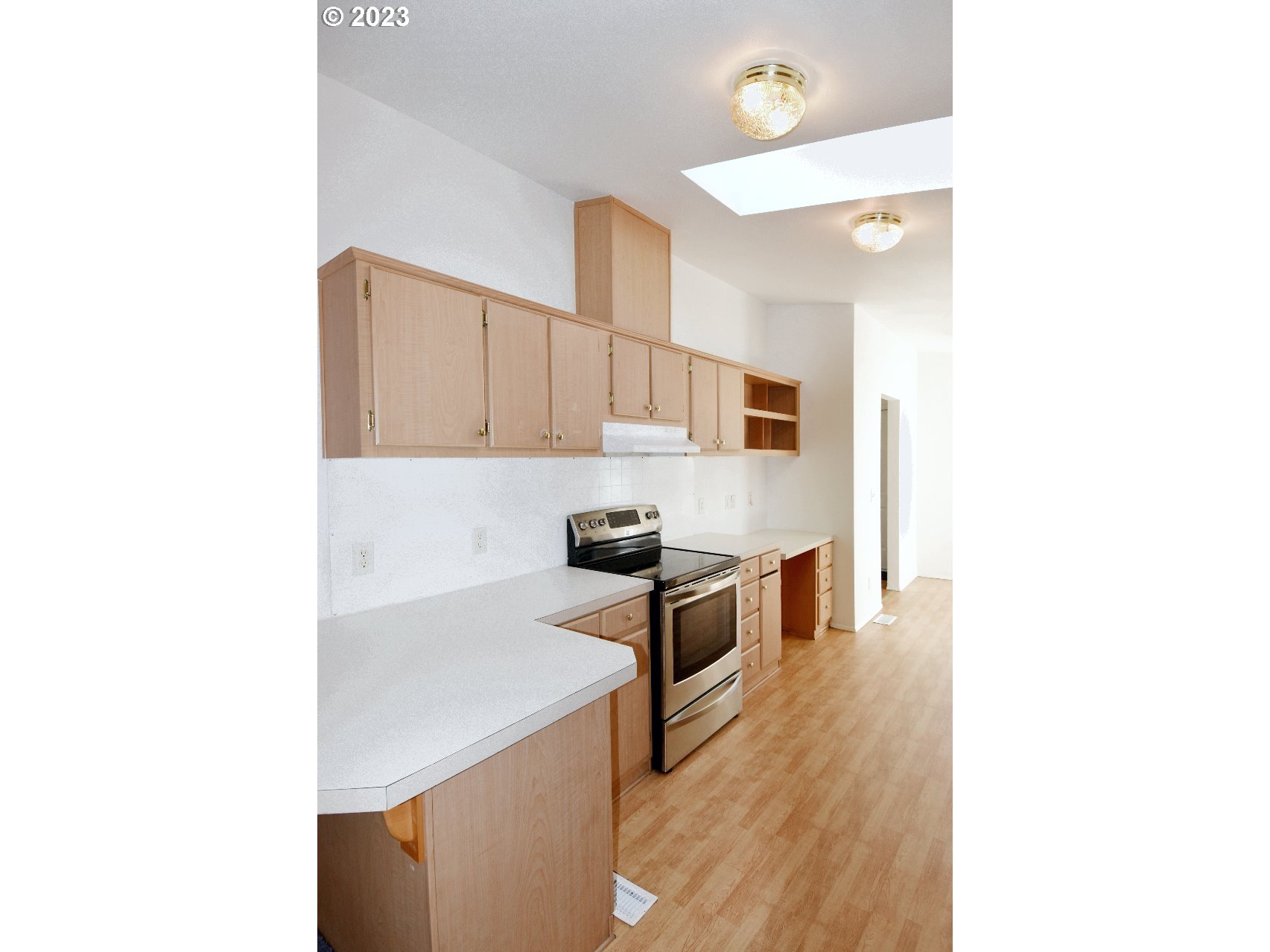1650 Kristi Loop Lakeside, OR 97449 - Photo 10 of 40 Kitchen