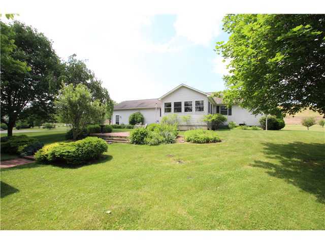 4590 Pleasant Valley Road Southwest Lancaster, OH 43130 - Photo 5 of 25